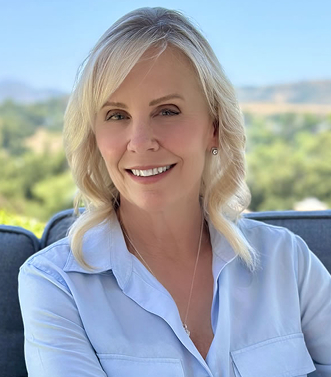 Tammy Hyland, (Founder)